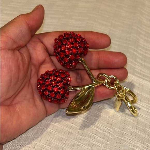 Fashion Jewelry Gold and Red Cherry Key Holder - Picture 7 of 10